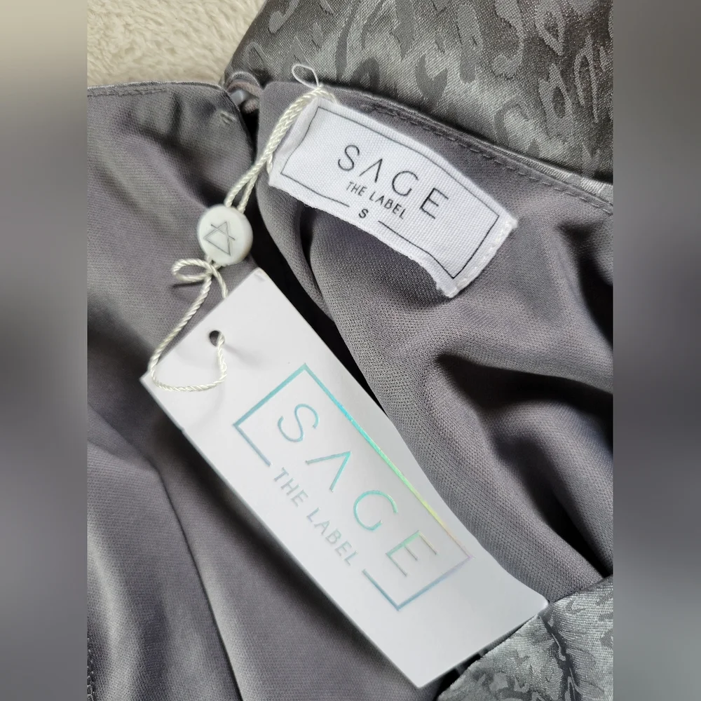 ✨️HP✨️Sage The Label | Anthro | NWT Wild Thoughts Silver Jacquard Leopard Dress - Picture 5 of 16